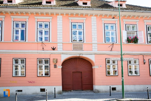 casa-johannes-honterus-din-brasov-judetul-brasov.jpg