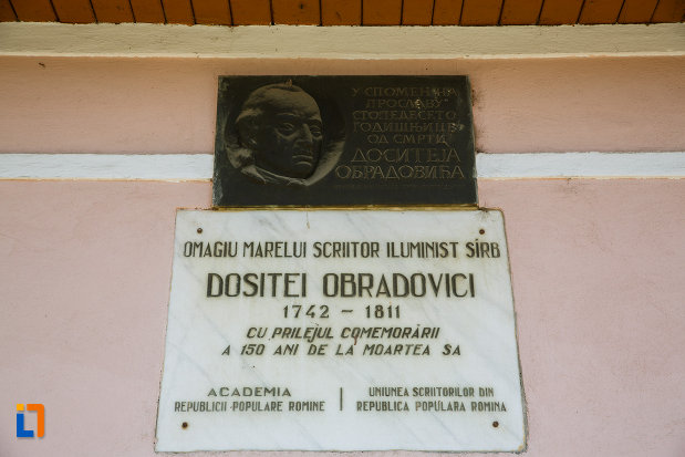 casa-memoriala-dositei-obradovici-din-ciacova-judetul-timis-omagiu-adus-scriitorului.jpg