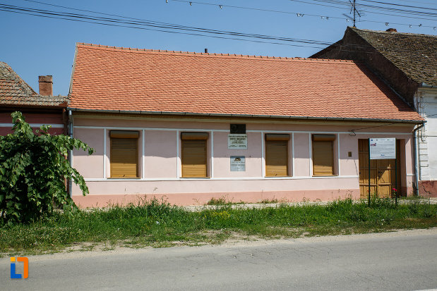 casa-memoriala-dositei-obradovici-din-ciacova-judetul-timis.jpg