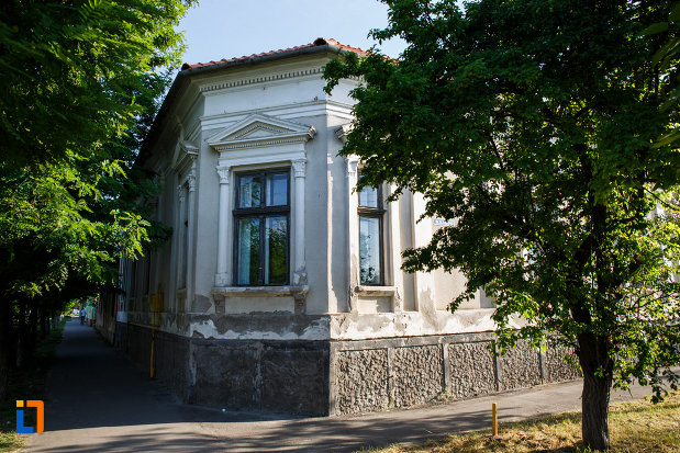 casa-memoriala-dr-karl-diel-din-jimbolia-judetul-timis-vazuta-din-colt.jpg