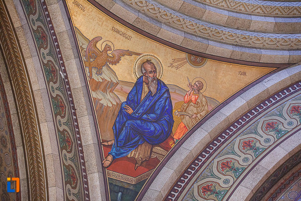 catedrala-ortodoxa-sf-arhangheli-mihail-si-gavril-din-orastie-judetul-hunedoara-sf-ioan.jpg