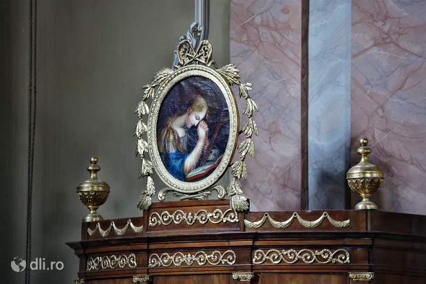 catedrala-romano-catolica-dieceza-de-satu-mare-icoana-din-biserica.jpg