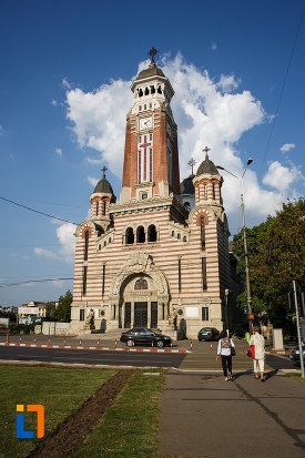 catedrala-sf-ioan-botezatorul-din-ploiesti-judetul-prahova.jpg