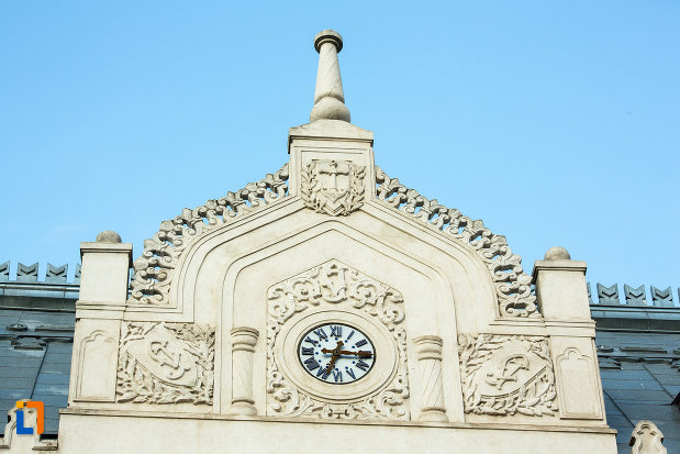 ceasul-de-la-palatul-administrativ-prefectura-judetului-galati.jpg