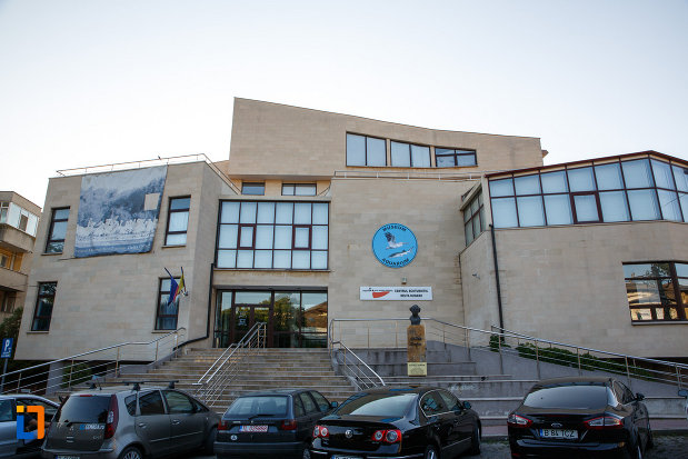 centrul-ecoturistic-delta-dunarii-din-tulcea-judetul-tulcea.jpg
