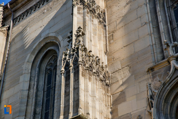 coloana-de-sustinere-biserica-sfantul-mihail-din-cluj-napoca-judetul-cluj.jpg