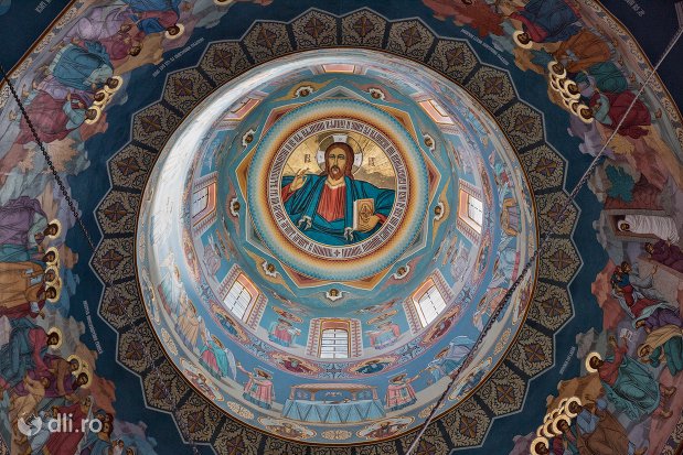 cupola-pictata-din-catedrala-ortodoxa-din-negresti-oas-judetul-satu-mare.jpg