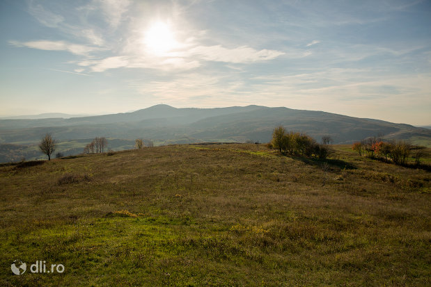 dealuri-vazute-din-orasul-porolissum-din-moigrad-judetul-salaj.jpg