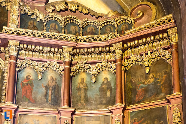 detalii-de-la-altarul-din-biserica-sf-voievozi-din-targu-jiu-judetul-gorj.jpg