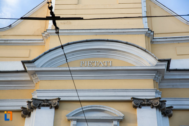 detalii-de-pe-biserica-evanghelica-luterana-sinodo-prezbiteriana-din-cluj-napoca-judetul-cluj.jpg