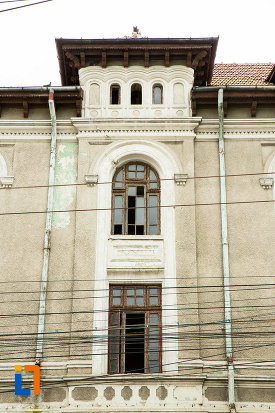 detalii-de-pe-palatul-gheorghiu-din-galati-judetul-galati.jpg