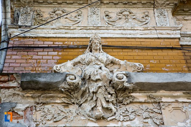 detalii-decorative-din-ansamblul-urban-str-primaverii-din-alba-iulia-judetul-alba.jpg