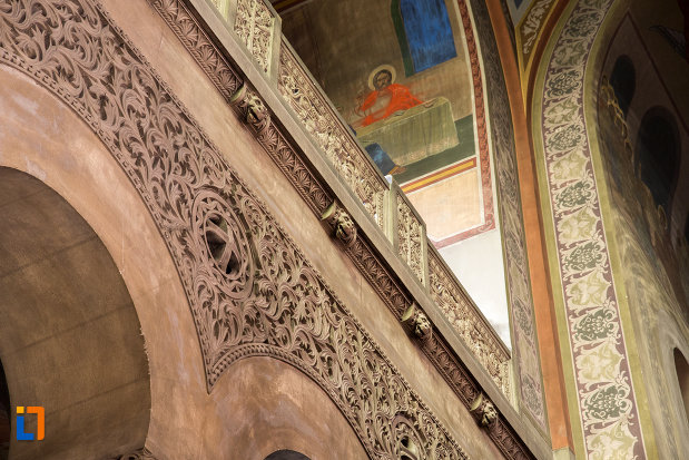 detalii-din-interior-catedrala-ortodoxa-a-vadului-feleacului-si-clujului-din-cluj-napoca-judetul-cluj.jpg