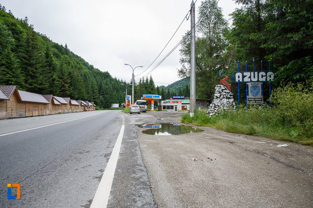 drum-ce-duce-in-orasul-azuga-judetul-prahova.jpg