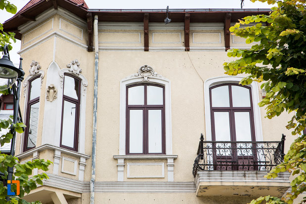 etajul-de-la-casa-zottu-din-constanta-judetul-constanta.jpg