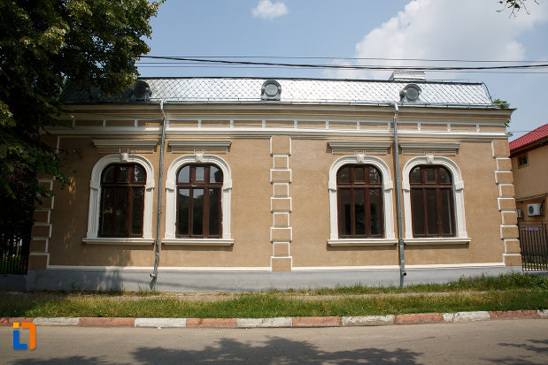 fatada-de-la-casa-daia-din-rosiorii-de-vede-judetul-teleorman.jpg