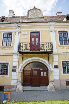 fatada-de-la-protopopiat-reformat-din-targu-mures-judetul-mures.jpg