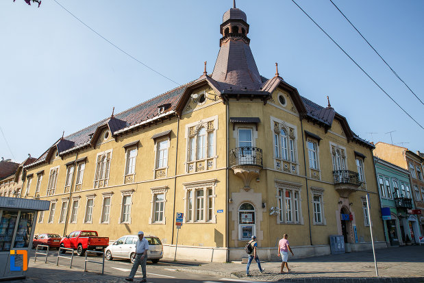 fosta-banca-agrara-azi-banca-comerciala-din-targu-mures-judetul-mures.jpg