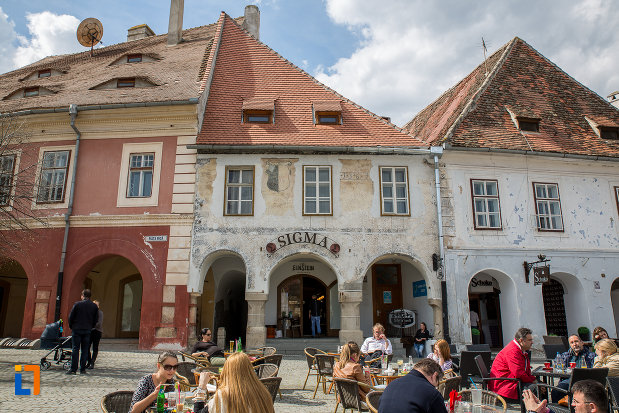 fosta-casa-a-asociatiei-meseriasilor-din-sibiu-judetul-sibiu.jpg