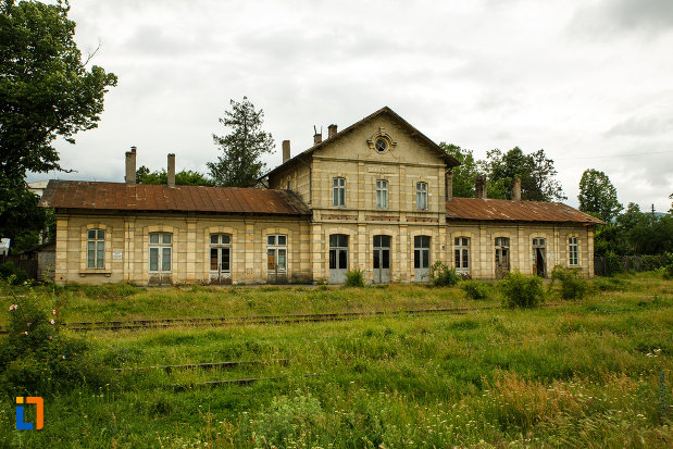 foto-cu-gara-1893-din-odobesti-judetul-vrancea.jpg
