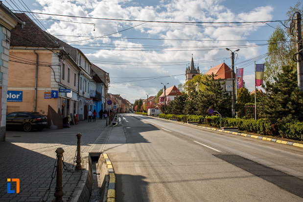 fotografie-cu-ansamblul-urban-b-dul-lucian-blaga-din-sebes-judetul-alba.jpg