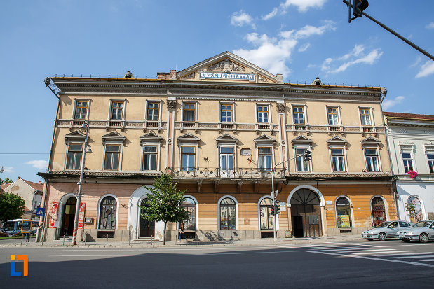 fotografie-cu-cercul-militar-din-targu-mures-judetul-mures.jpg