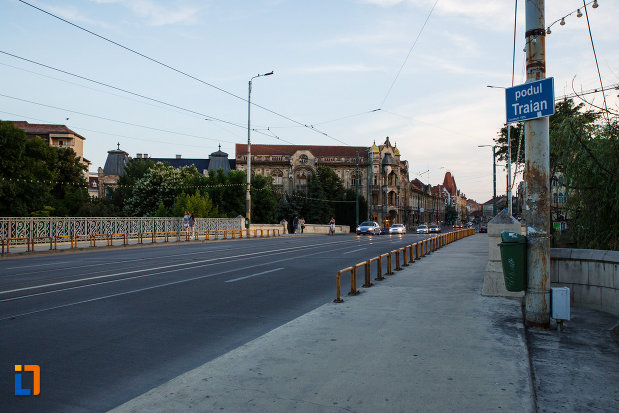 fotografie-cu-podul-traian-din-timisoara-judetul-timis.jpg