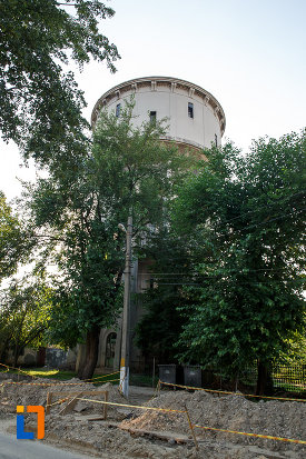 fotografie-cu-turnul-de-apa-din-turnu-magurele-judetul-teleorman.jpg