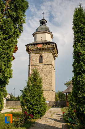 fotografie-cu-turnul-lui-lapusneanu-din-suceava-judetul-suceava.jpg