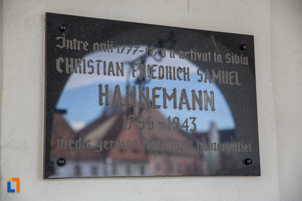 fotografie-de-la-muzeul-de-istorie-a-farmaciei-din-sibiu-judetul-sibiu.jpg