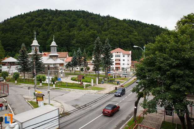 fotografie-din-orasul-azuga-judetul-prahova.jpg
