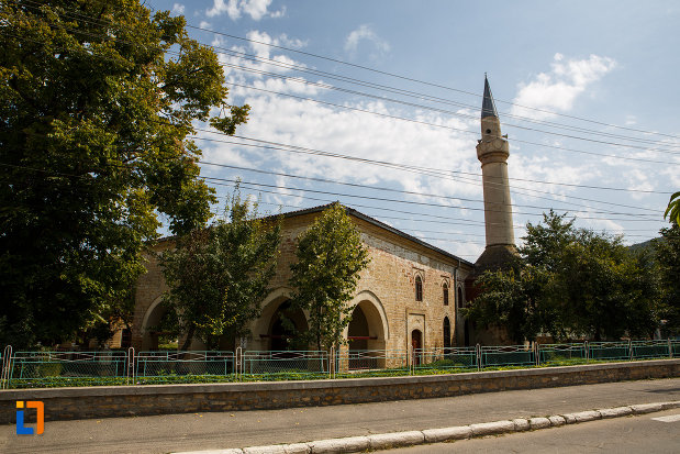 geamia-gazi-ali-pasa-din-babadag-judetul-tulcea.jpg