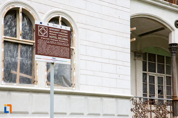 hotel-decebal-din-baile-herculane-judetul-caras-severin-monument-istoric.jpg