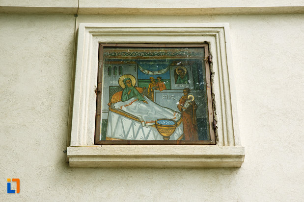 imagine-biblica-de-lemnla-biserica-nasterea-maicii-domnului-din-odobesti-judetul-vrancea.jpg