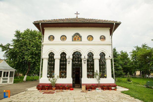 imagine-cu-biserica-buna-din-buzau-judetul-buzau.jpg