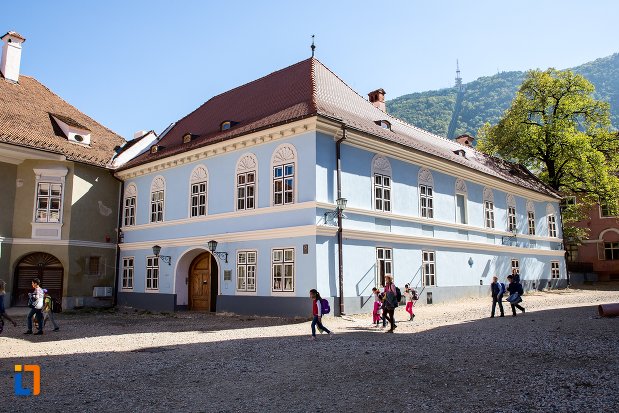 imagine-cu-casa-cziegler-din-brasov-judetul-brasov.jpg