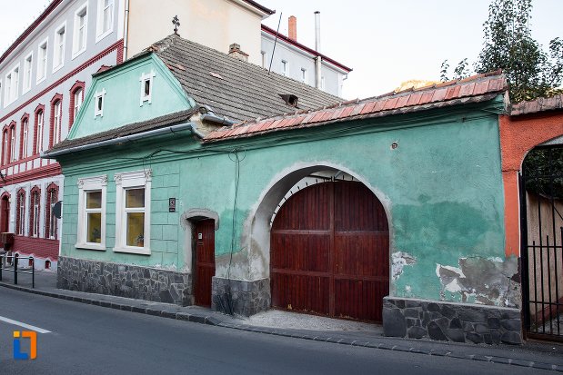 imagine-cu-casa-de-pe-str-constantin-brancoveanu-nr-35-din-brasov-judetul-brasov.jpg