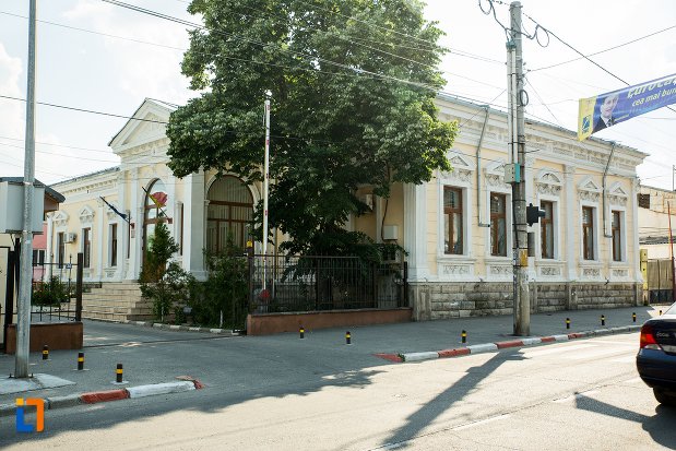 imagine-cu-casa-seceleanu-azi-inspectoratul-scolar-din-buzau-judetul-buzau.jpg
