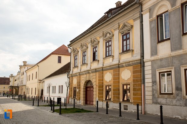 imagine-cu-casa-str-mitropolit-andrei-saguna-nr-3-din-alba-iulia-judetul-alba.jpg