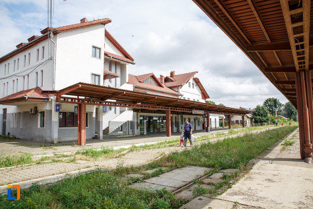 imagine-cu-gara-din-radauti-judetul-suceava.jpg