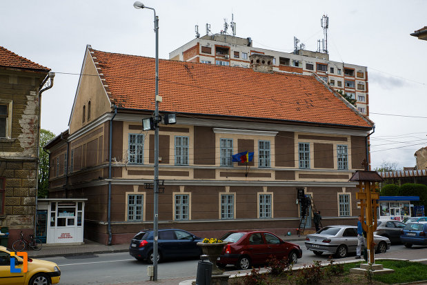 imagine-cu-hanul-postei-din-lugoj-judetul-timis.jpg