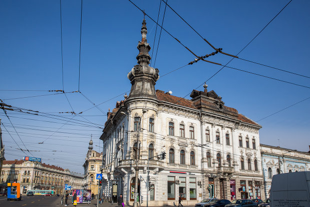 imagine-cu-palatul-babos-din-cluj-napoca-judetul-cluj.jpg