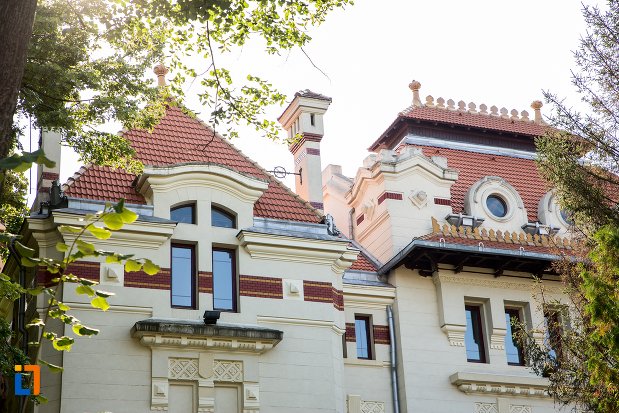 imagine-cu-palatul-de-justitie-din-botosani-judetul-botosani.jpg