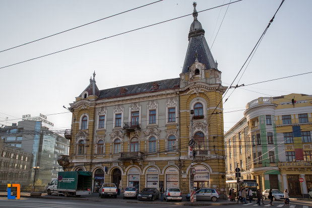 imagine-cu-palatul-elian-din-cluj-napoca-judetul-cluj.jpg