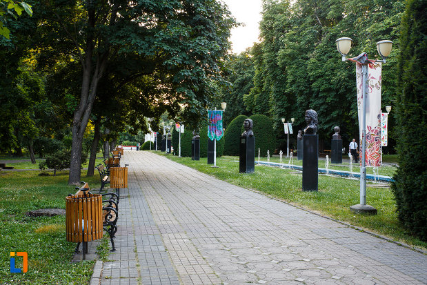 imagine-cu-parcul-central-din-timisoara-judetul-timis.jpg