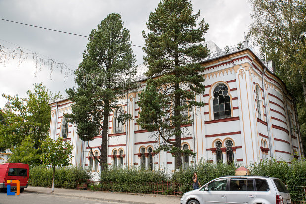 imagine-cu-sinagoga-din-vatra-dornei-judetul-suceava.jpg