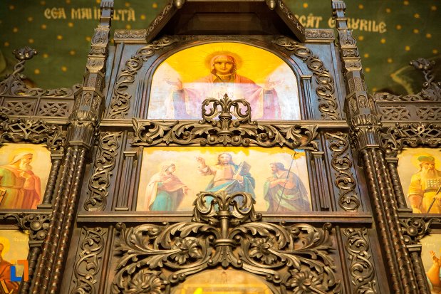 imagine-de-interior-biserica-buna-din-buzau-judetul-buzau.jpg