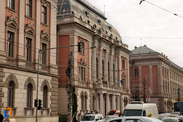 imagine-din-lateral-cu-palatul-justitiei-din-cluj-napoca-judetul-cluj.jpg