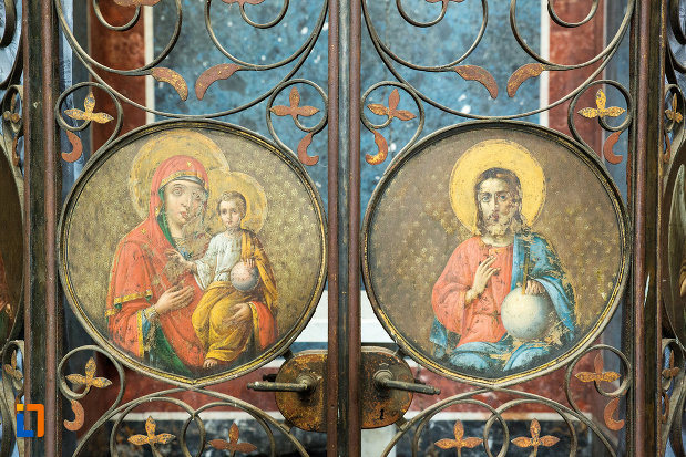 imagini-biblice-din-mausoleul-familiei-filisanu-din-filiasi-judetul-dolj.jpg