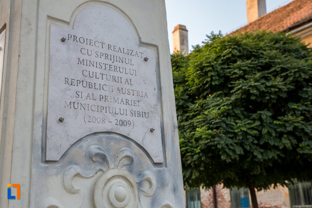 indcriptie-de-la-bustul-imparatesei-maria-theresia-din-sibiu-judetul-sibiu.jpg